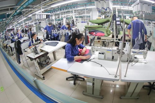 科技賦能，柔性智造 私人定制服裝如何駛入現代流水線